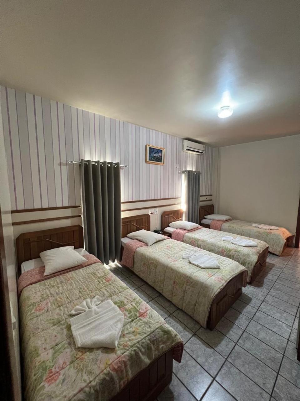 Tulipa Hotel 2*